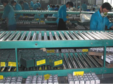 Auto parts industry conveyor system